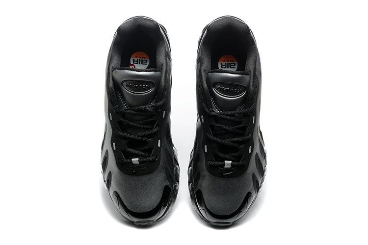 Nike Air Max DN 8