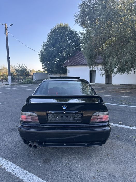 BMW Seria 3 E36 Coupe 328i M Pachet