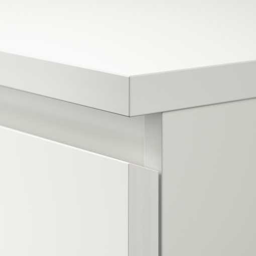 2 броя скрин MALM от IKEA с 4 чекмеджета