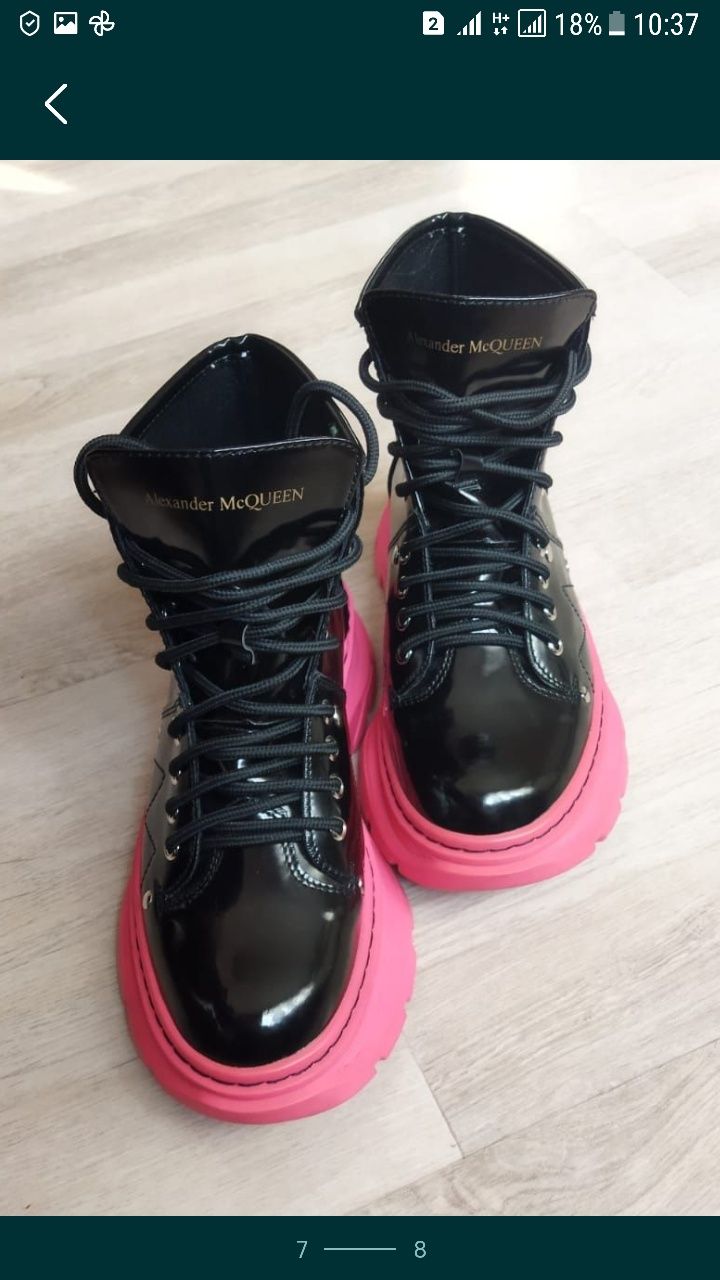 Женские ботинки под Alexander McQueen, новые.
