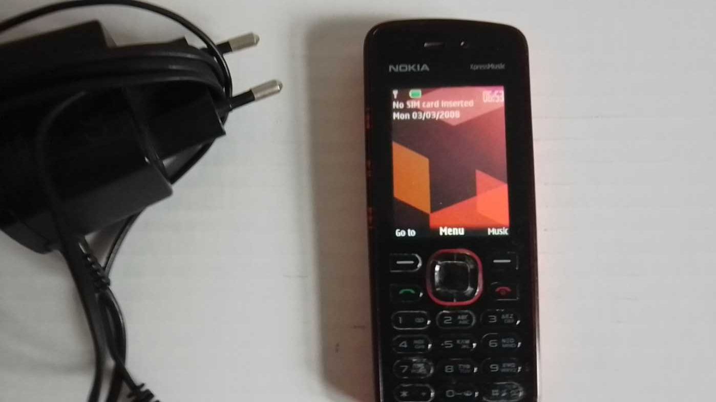 Телефон Nokia5220 - за части