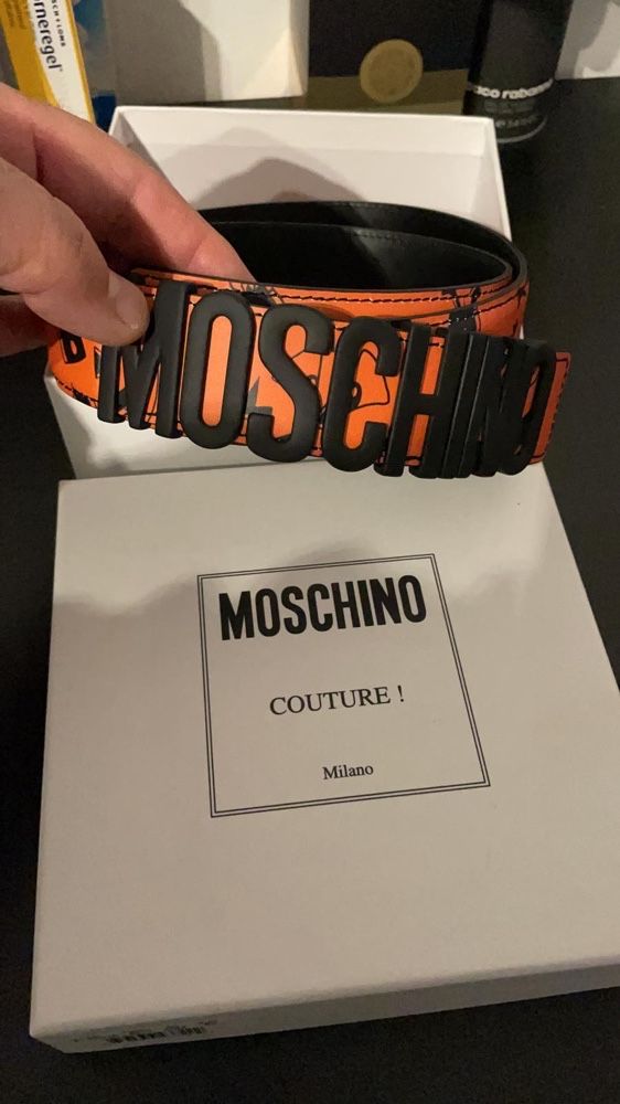 Curea Moschino