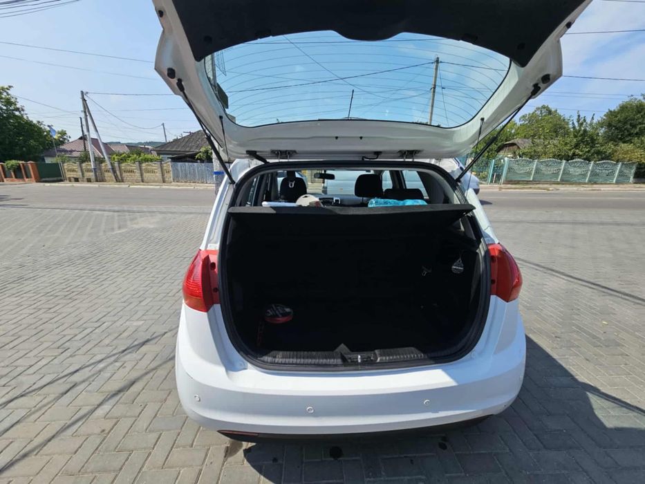 Kia Venga 2011, 1.4 Diesel