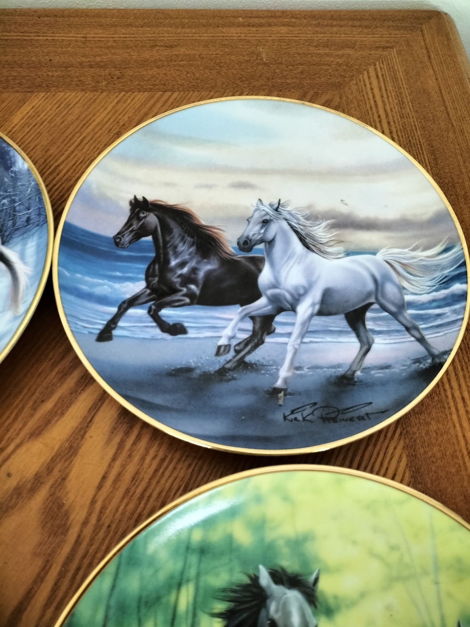 Farfurii decorative ,editie limitatã