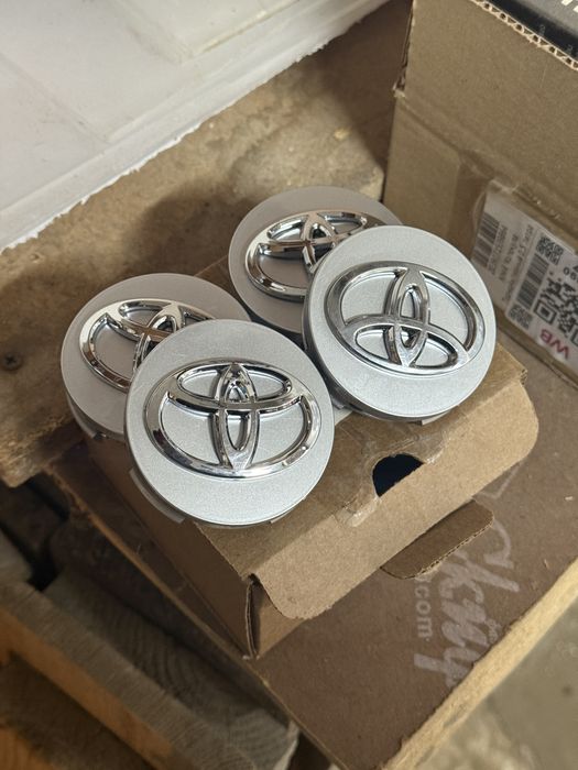 Колпачки на диски тойота toyota