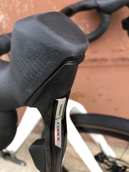 Gravel Rose Backroad full carbon/sram force axs