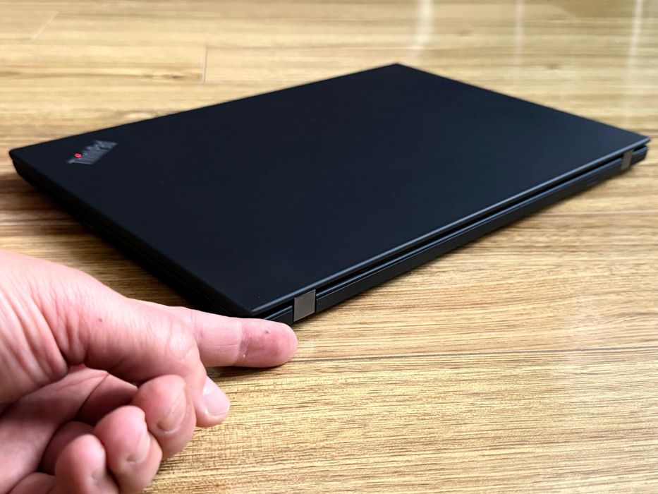 Lenovo P14s Touch`Core i7-10610U/24GB RAM/512GB SSD/Nvidia P520/Бат 10