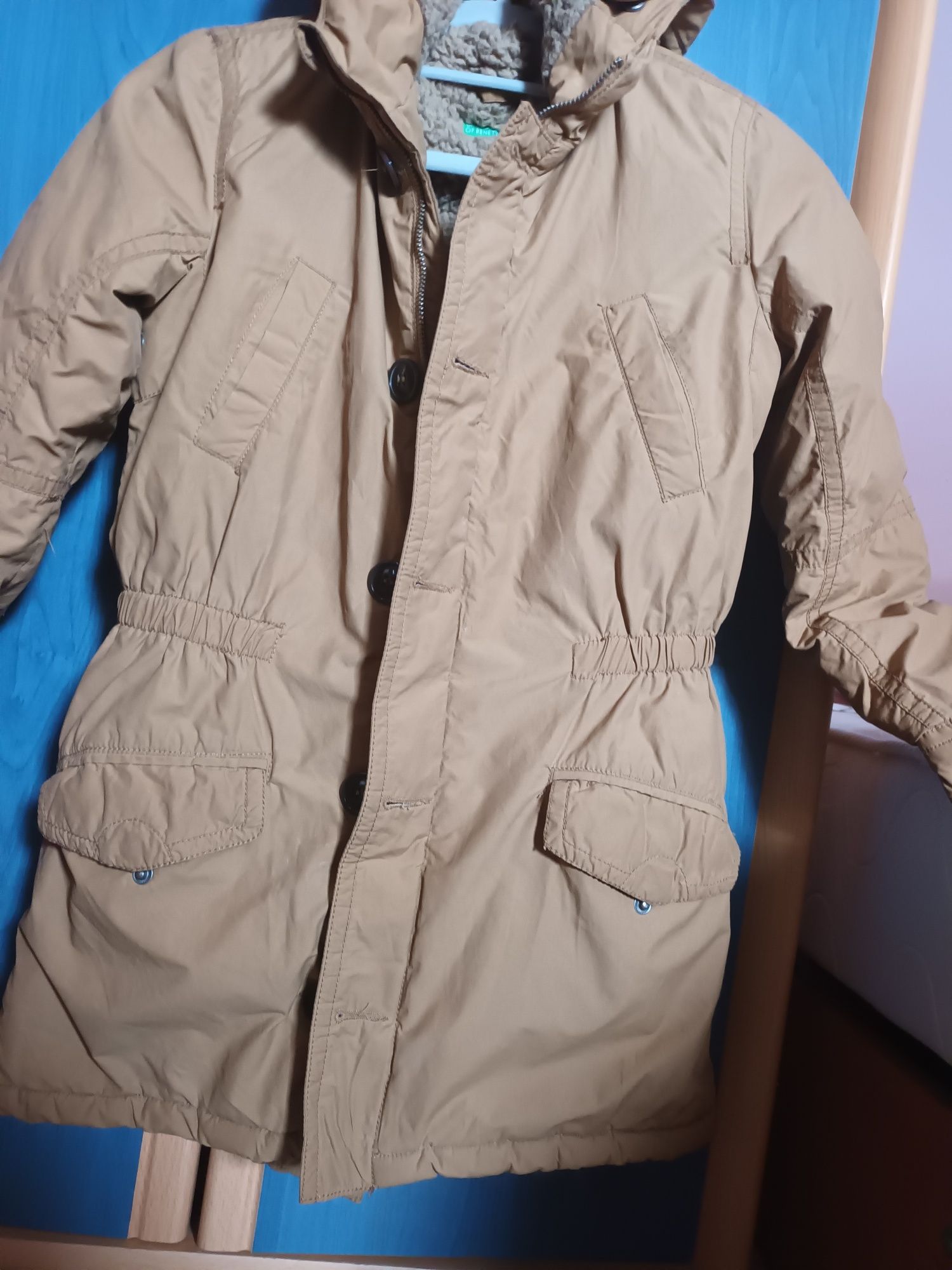 BENETTON страхотно яке 140-146