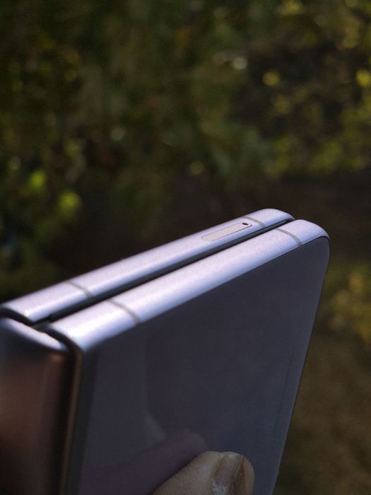 Samsung flip 3. 5G 256gb