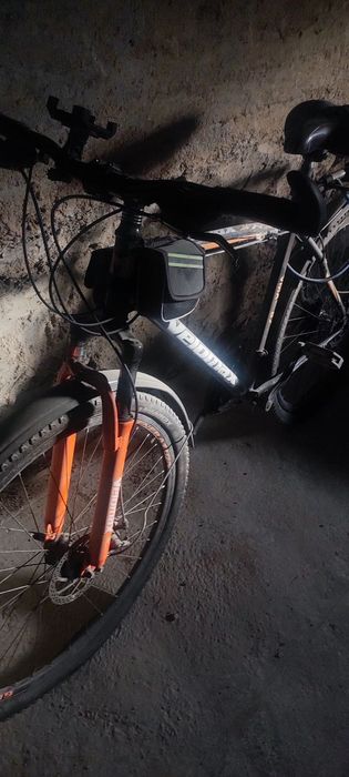 Velosiped yangi. .