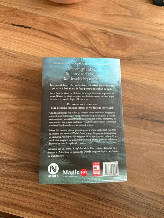 Vand carti seria completa Beladona hardcover si Quicksilver