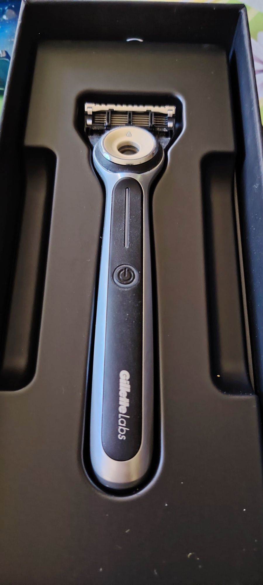 Gillette labs  heated razor