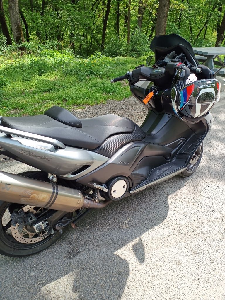 Yamaha Tmax maxi scuter