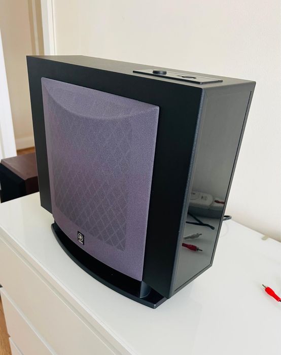 Subwoofer activ Yamaha  YST-FSW 100