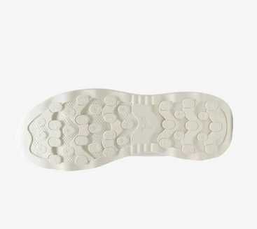 Дамски маратонки Puma Runtamed Platform