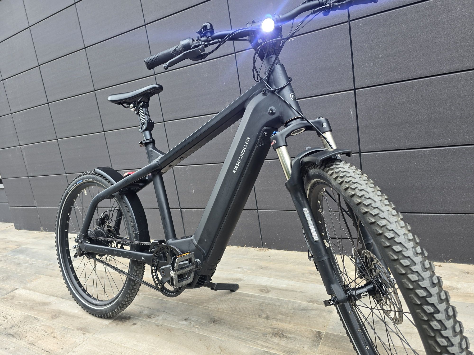 Smart Електрически Велосипед Riese & Müller Charger4 GT Vario