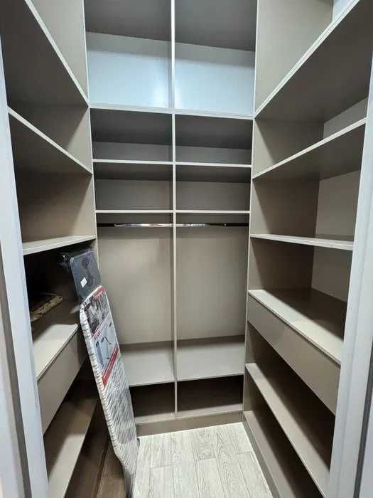 Новая 2х комнатная  с авторским ремонтом в новостройке на Сагбан