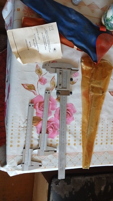 Штангенциркуль СССР новые 4 штуки 2 больших 2 маленьких