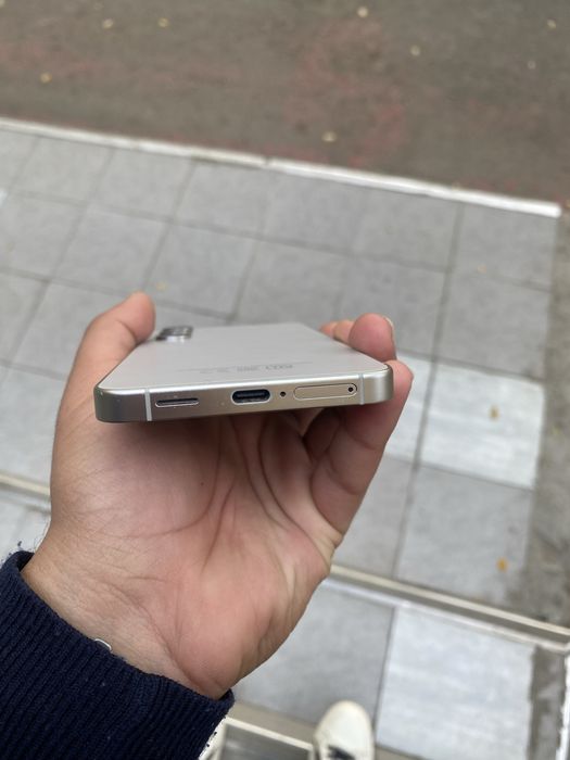 Samsung S24 продается срочно