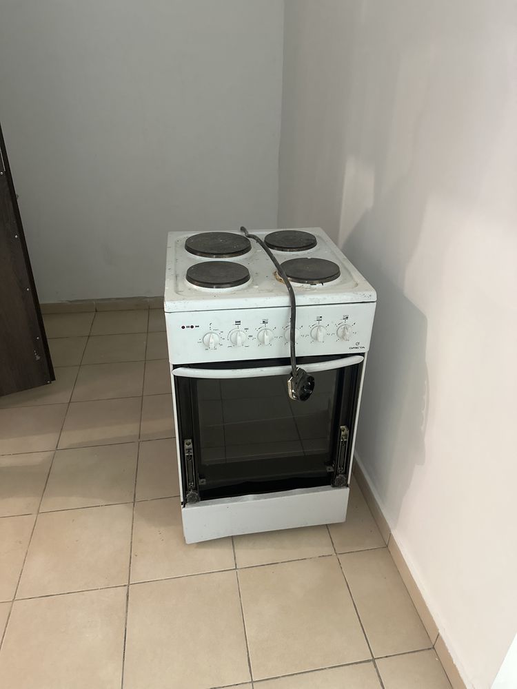Продам кухонную плиту