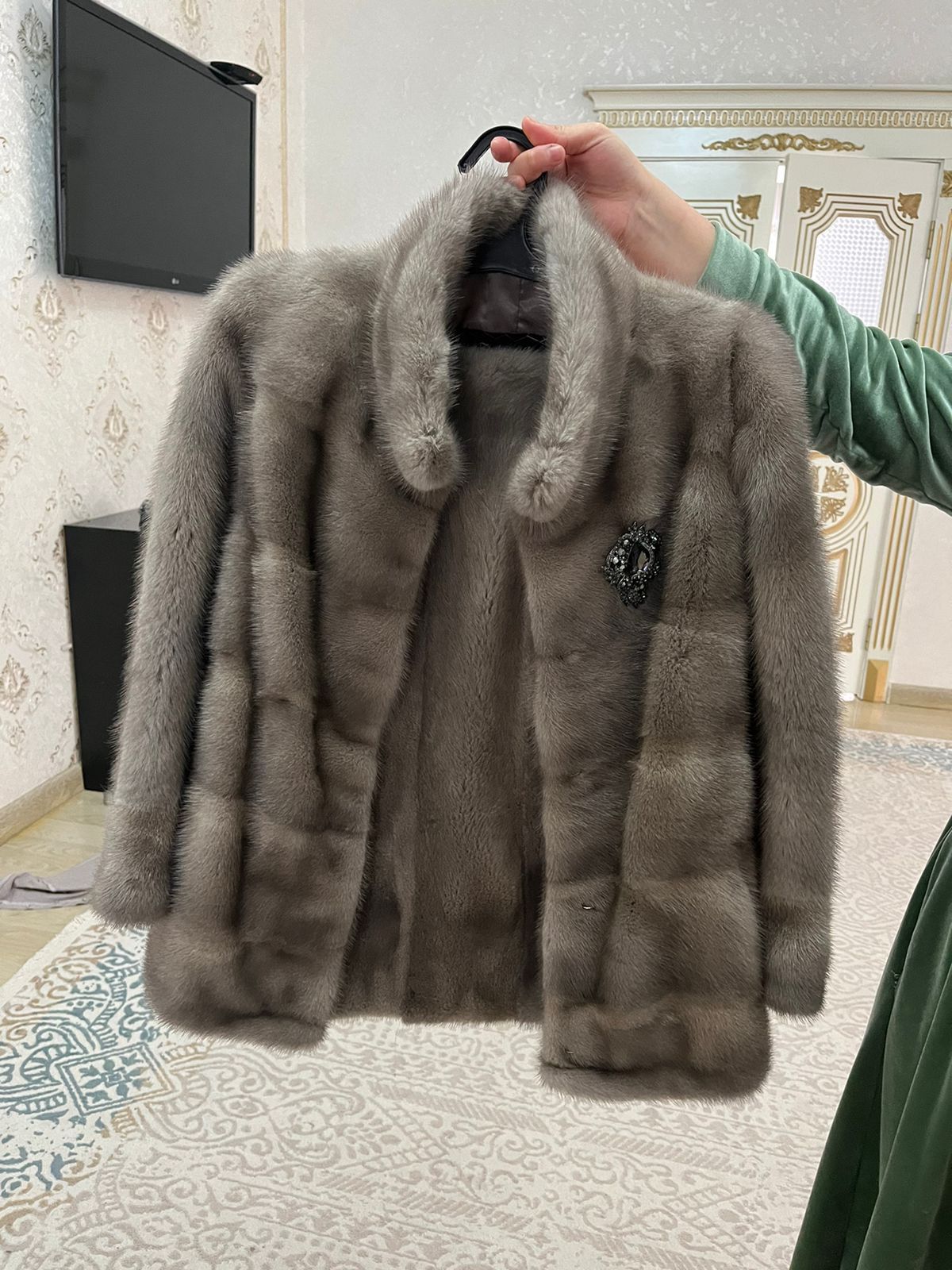 Верхняя одежда и детский товар