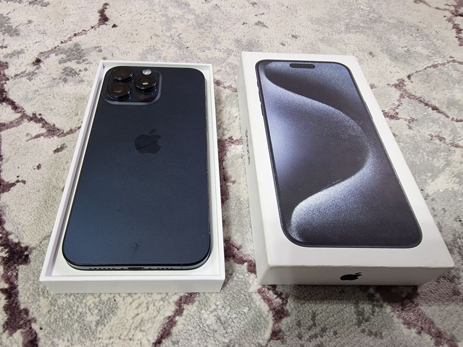 IPHONE 15 PRO 256GB impecabil,  pachet complet neverloked