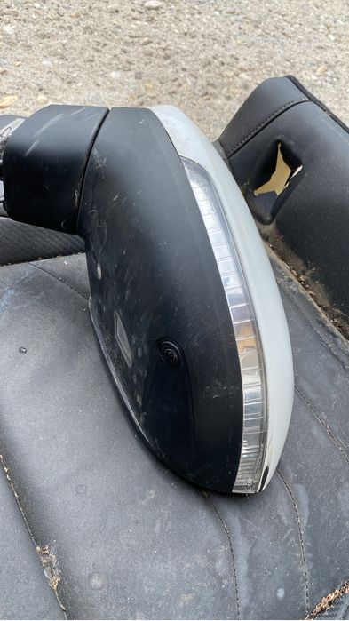 Oglinda stanga vw arteon