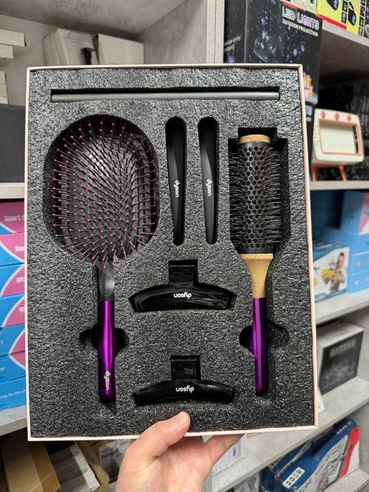 Премиальный набор для ухода за волосаими Dyson