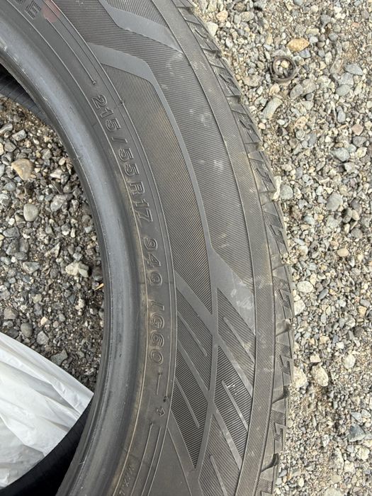 215/55 R17 зимние шины YOKOHAMA