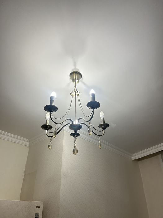 Продам люстра бу