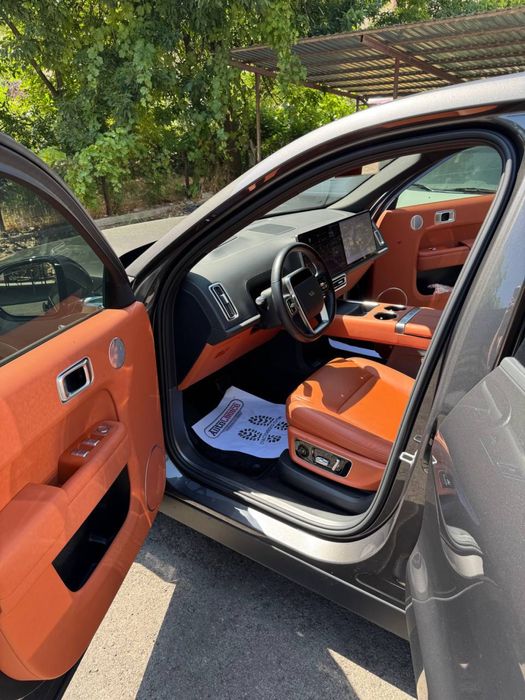 Продою свой Lixiang l8 2024 года