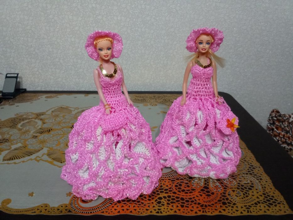 Связанные игрушки, носки