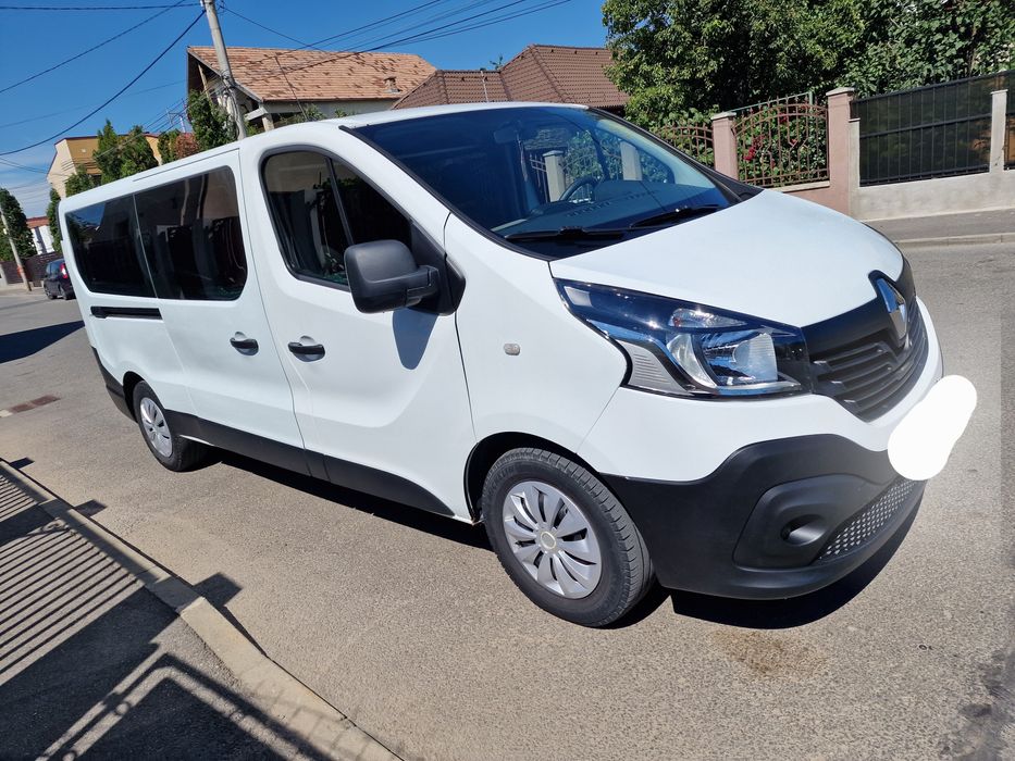 Rent a car microbuz 8+1, închiriez microbus 8+1,rent a van 8+1 cluj