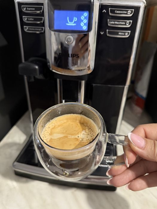 Кафе машина Philips Series 5000