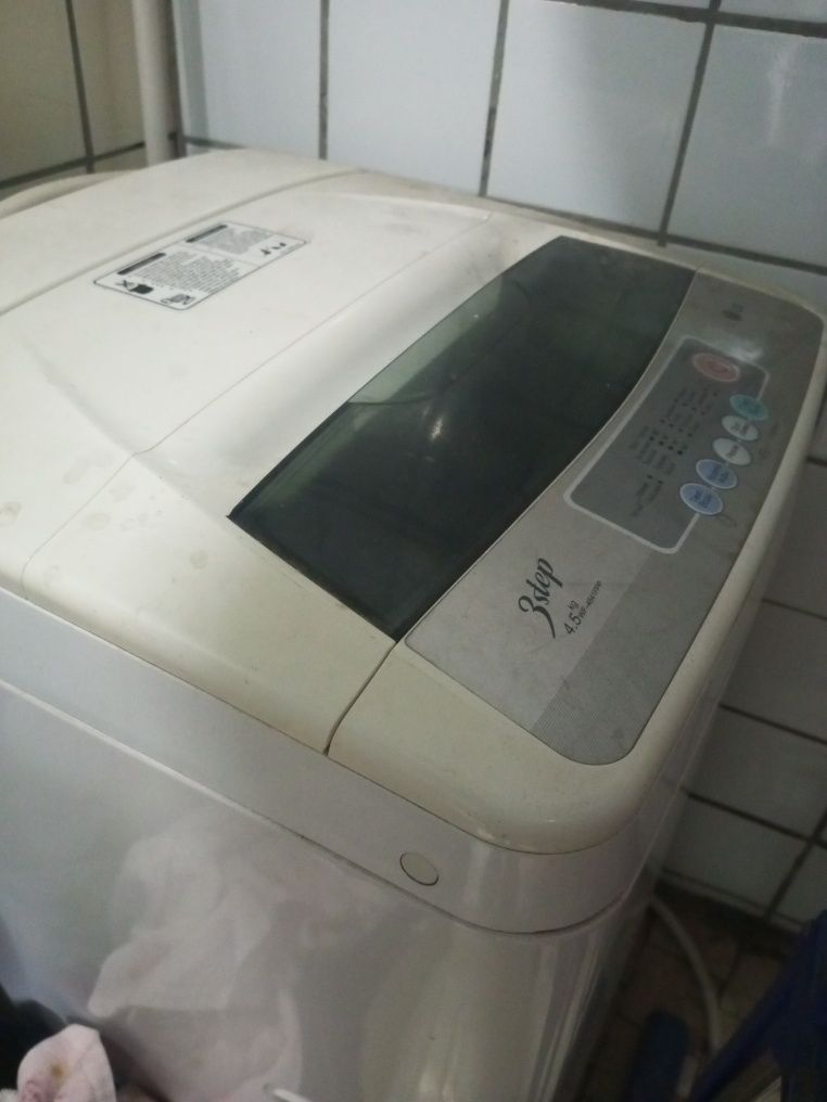 LG poʻlavtamat kir yuvish mashinasi