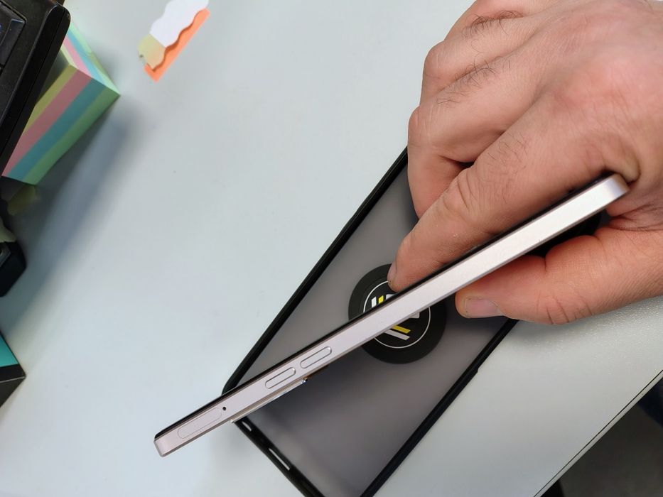 Oppo Reno 7 4G 128 G, 8G