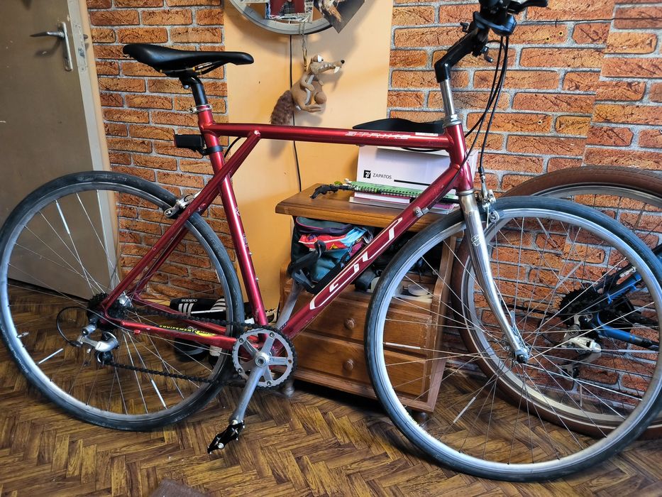 Vând bicicletă GT strike,in stare bună