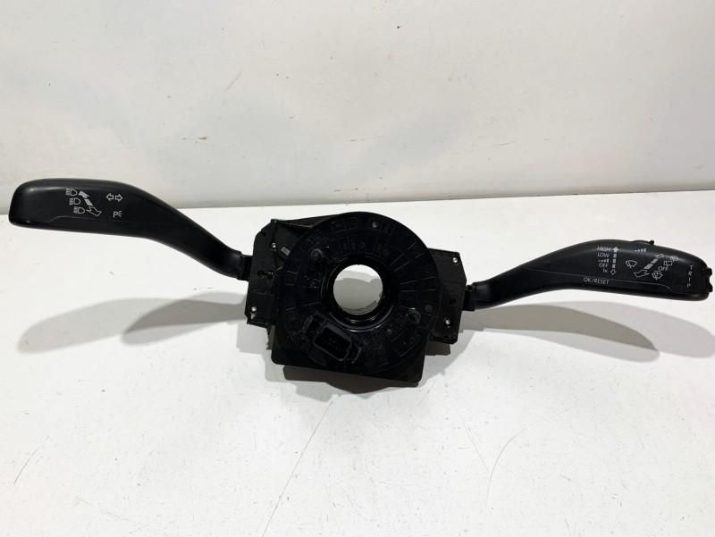 Ansamblu manete cu spira Skoda Fabia 2 facelift (2010-2014) 1.2 benzina; 1.2 tsi CGPA; CBZA 6Q095965