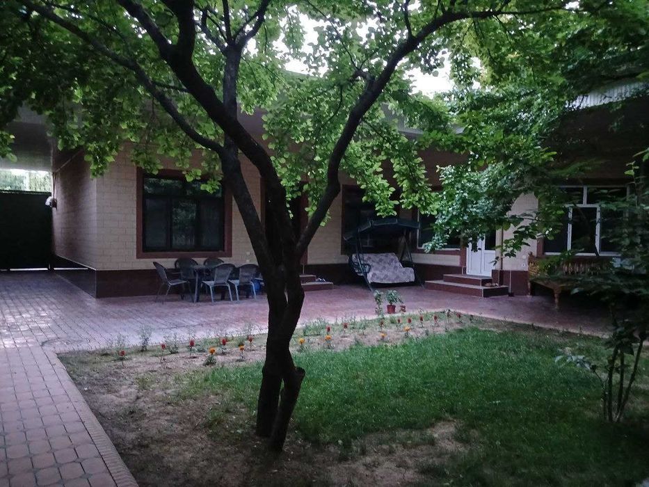 Срочно на Домбрабаде продаётся дом 3.8 соток.