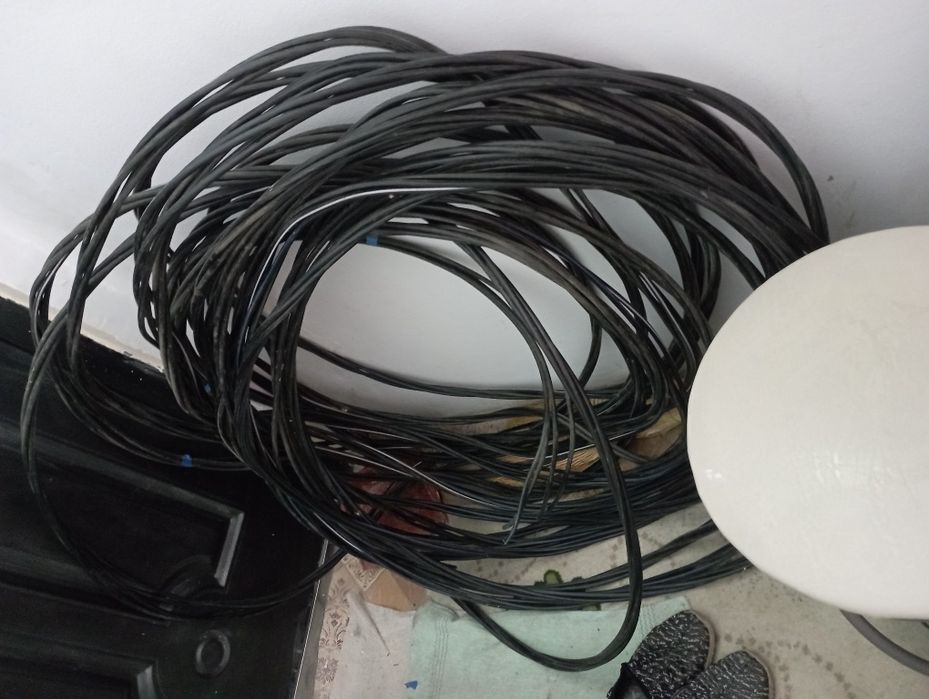 Продам кабель 4×16.