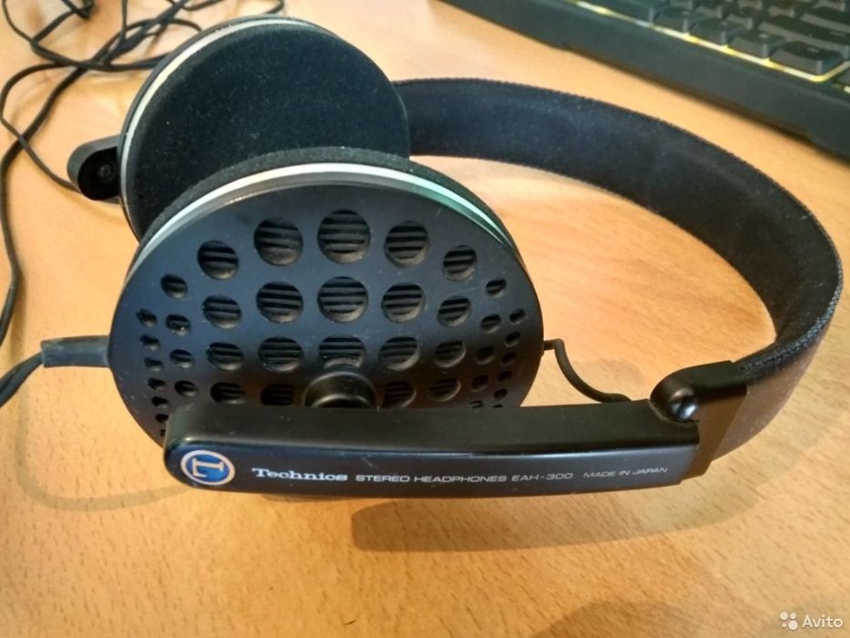 Винажные наушники Technics EAH-300