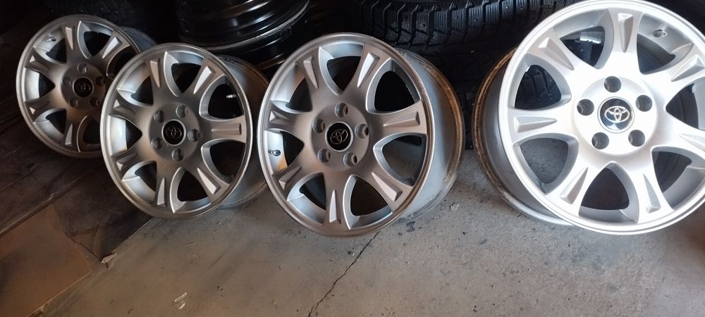 Продам  диски R16 5/114.3