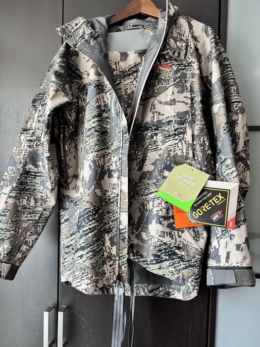 Costum vanatoare Sitka,nou cu etichete