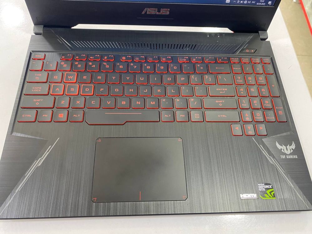 Asus tuf gaming core i7 zor holatda igravoy soraganlar uchun maxsus