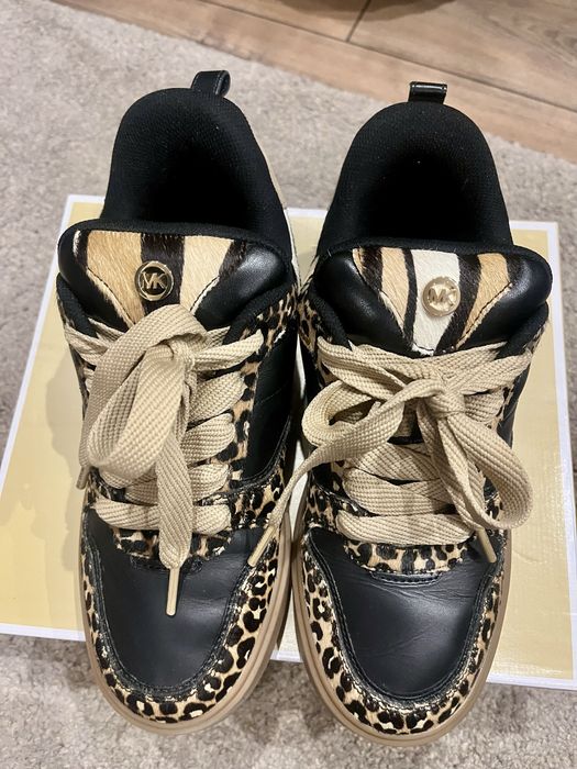 Уникални зимни кецове Michael Kors