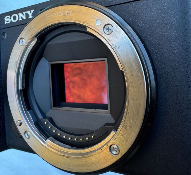 Sony ILCE-6700 APS-C