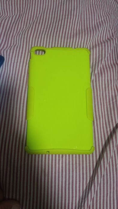 Tableta Lenovo TB-7104F