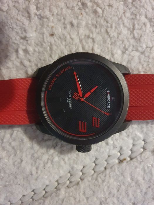 Часовник Naviforce