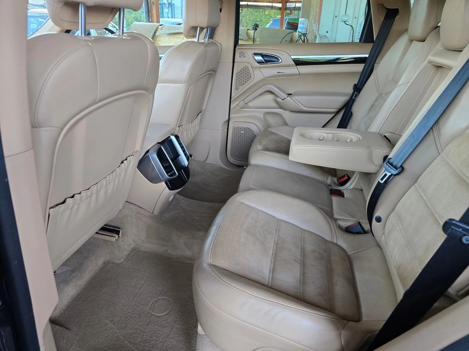 Porsche Cayenne S 3.0i/E-Hybrid/ AWD/ Лизинг