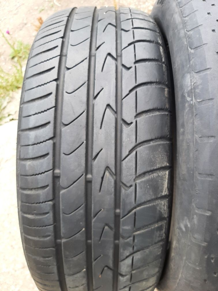 Продам шины 215/60/17
